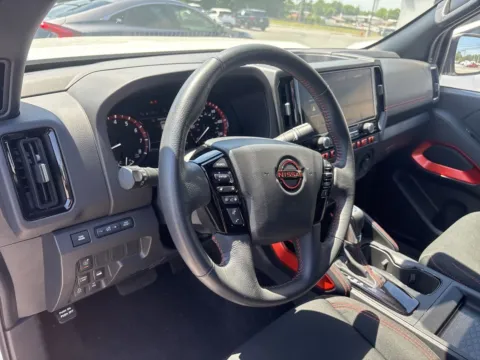More photos of 2025 Nissan Frontier PRO-4X at Jerry Hunt Supercenter - Lexington, NC
