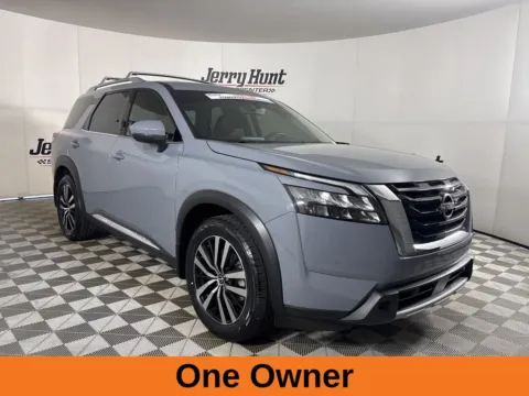 More photos of 2025 Nissan Pathfinder Platinum at Jerry Hunt Supercenter - Lexington, NC