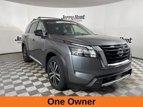 More photos of 2024 Nissan Pathfinder Platinum at Jerry Hunt Supercenter - Lexington, NC