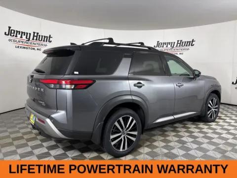 More photos of 2024 Nissan Pathfinder Platinum at Jerry Hunt Supercenter - Lexington, NC