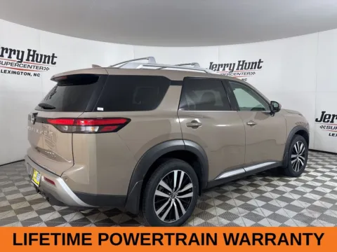 More photos of 2025 Nissan Pathfinder Platinum at Jerry Hunt Supercenter - Lexington, NC