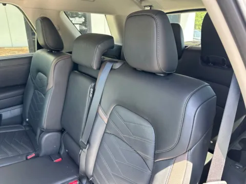 More photos of 2025 Nissan Pathfinder Platinum at Jerry Hunt Supercenter - Lexington, NC