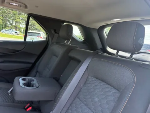 More photos of 2020 Chevrolet Equinox LT at Jerry Hunt Supercenter - Lexington, NC