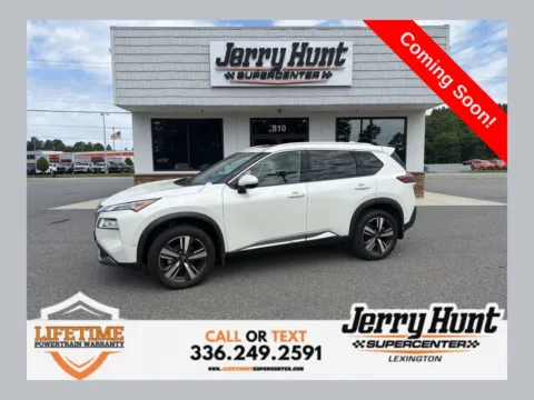 White 2023 Nissan Rogue SL for sale in Lexington, NC