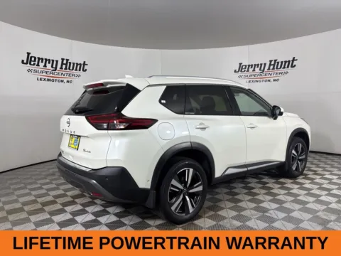 More photos of 2023 Nissan Rogue SL at Jerry Hunt Supercenter - Lexington, NC