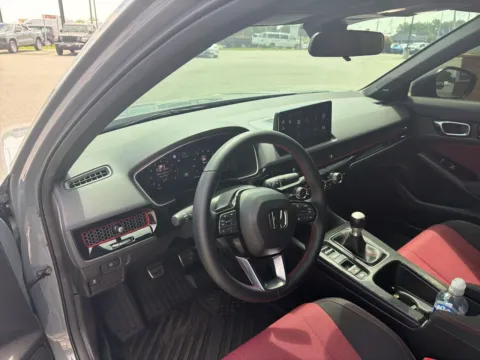 More photos of 2026 Honda Civic Si at Jerry Hunt Supercenter - Lexington, NC