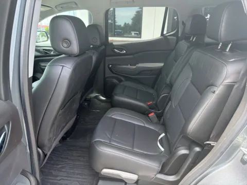 More photos of 2021 GMC Acadia SLT at Jerry Hunt Supercenter - Lexington, NC