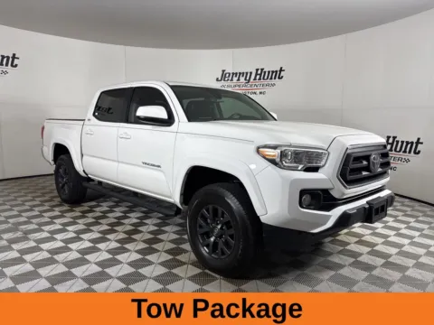 More photos of 2021 Toyota Tacoma SR5 at Jerry Hunt Supercenter - Lexington, NC