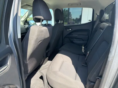 More photos of 2022 Chevrolet Colorado LT at Jerry Hunt Supercenter - Lexington, NC