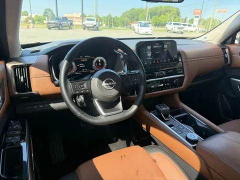More photos of 2025 Nissan Pathfinder Platinum at Jerry Hunt Supercenter - Lexington, NC