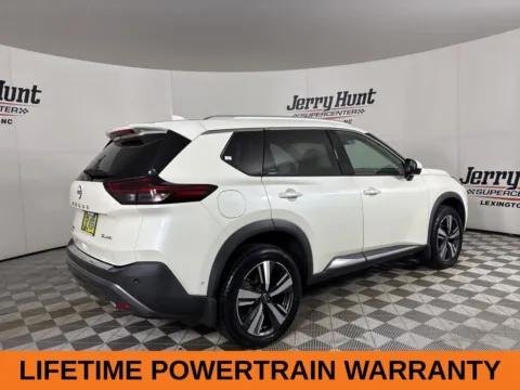 More photos of 2023 Nissan Rogue SL at Jerry Hunt Supercenter - Lexington, NC