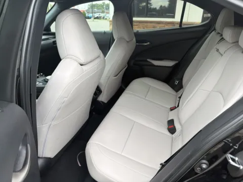 More photos of 2021 Lexus UX 250h Base at Jerry Hunt Supercenter - Lexington, NC