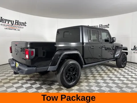 More photos of 2022 Jeep Gladiator Willys at Jerry Hunt Supercenter - Lexington, NC