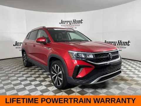 More photos of 2023 Volkswagen Taos 1.5T SE at Jerry Hunt Supercenter - Lexington, NC