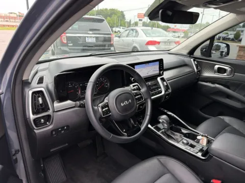 More photos of 2022 Kia Sorento SX at Jerry Hunt Supercenter - Lexington, NC