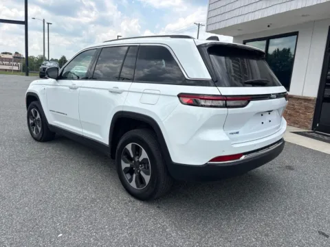 More photos of 2023 Jeep Grand Cherokee 4xe at Jerry Hunt Supercenter - Lexington, NC
