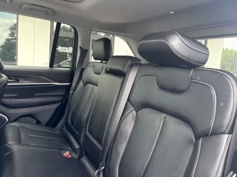 More photos of 2023 Jeep Grand Cherokee 4xe at Jerry Hunt Supercenter - Lexington, NC