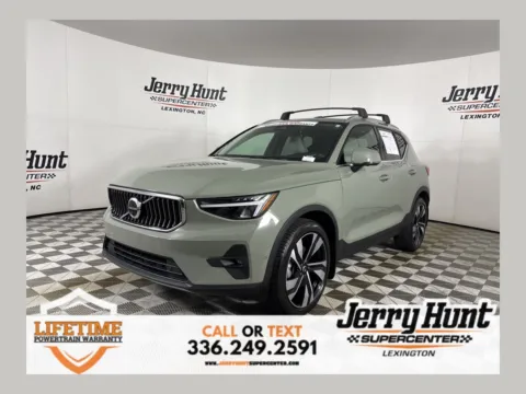 Green 2023 Volvo XC40 B5 Plus Bright Theme for sale in Lexington, NC