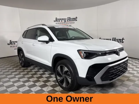 More photos of 2025 Volkswagen Taos 1.5T SE at Jerry Hunt Supercenter - Lexington, NC