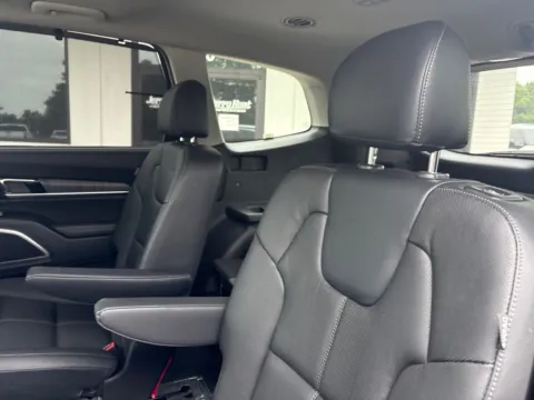 More photos of 2024 Kia Telluride EX at Jerry Hunt Supercenter - Lexington, NC