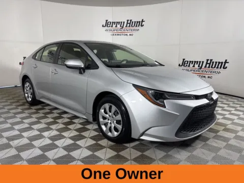 More photos of 2020 Toyota Corolla LE at Jerry Hunt Supercenter - Lexington, NC