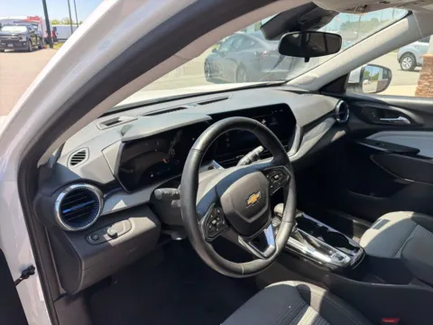 More photos of 2024 Chevrolet Trax LT at Jerry Hunt Supercenter - Lexington, NC