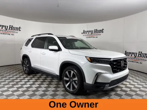 More photos of 2025 Honda Pilot Elite at Jerry Hunt Supercenter - Lexington, NC