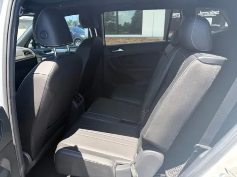 More photos of 2023 Volkswagen Tiguan 2.0T SE R-Line Black at Jerry Hunt Supercenter - Lexington, NC