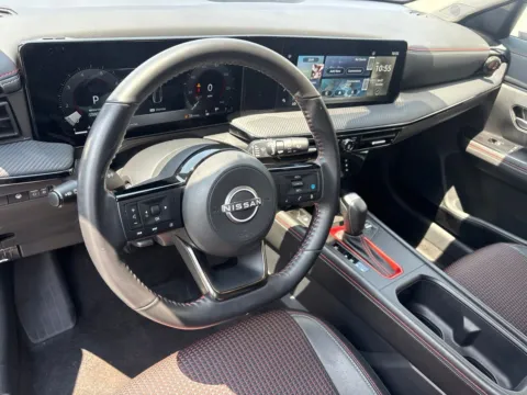 More photos of 2025 Nissan Kicks SR at Jerry Hunt Supercenter - Lexington, NC