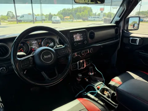 More photos of 2020 Jeep Wrangler Unlimited Sport S at Jerry Hunt Supercenter - Lexington, NC