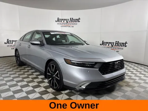 More photos of 2024 Honda Accord Hybrid Touring at Jerry Hunt Supercenter - Lexington, NC