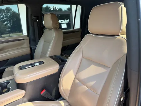 Another view of 2021 Chevrolet Suburban Premier for sale in Lexington, NC at Jerry Hunt Supercenter - Lexington