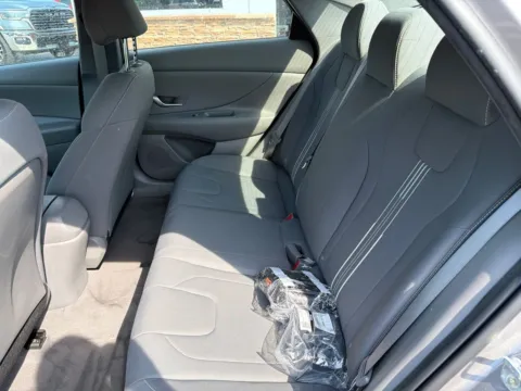 More photos of 2023 Hyundai Elantra SEL at Jerry Hunt Supercenter - Lexington, NC