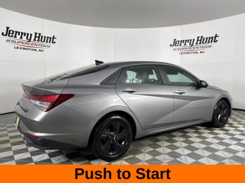 More photos of 2023 Hyundai Elantra SEL at Jerry Hunt Supercenter - Lexington, NC