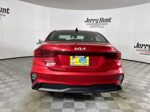 More photos of 2022 Kia Forte LXS at Jerry Hunt Supercenter - Lexington, NC