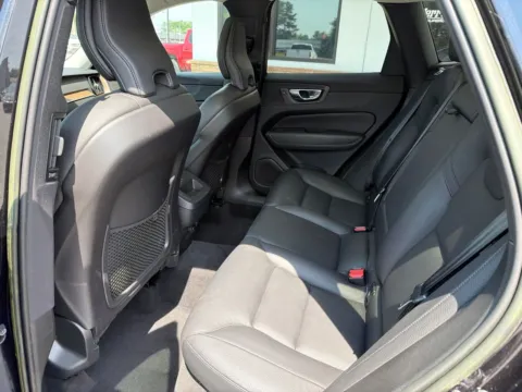 More photos of 2023 Volvo XC60 B5 Plus Bright Theme at Jerry Hunt Supercenter - Lexington, NC