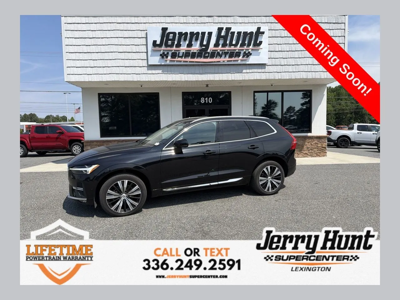 2023 Volvo XC60 B5 Plus Bright Theme AWD's photo