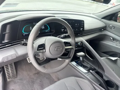 More photos of 2025 Hyundai Elantra SEL Sport at Jerry Hunt Supercenter - Lexington, NC