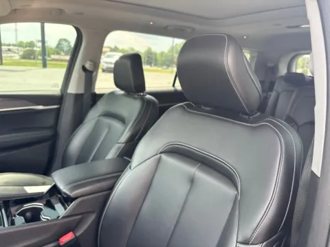 Another view of 2023 Jeep Grand Cherokee L Limited for sale in Lexington, NC at Jerry Hunt Supercenter - Lexington