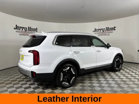 More photos of 2023 Kia Telluride S at Jerry Hunt Supercenter - Lexington, NC