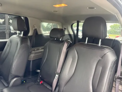 More photos of 2026 Kia Carnival LXS at Jerry Hunt Supercenter - Lexington, NC