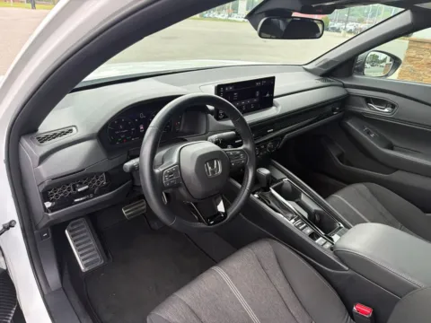 More photos of 2023 Honda Accord Hybrid Sport at Jerry Hunt Supercenter - Lexington, NC