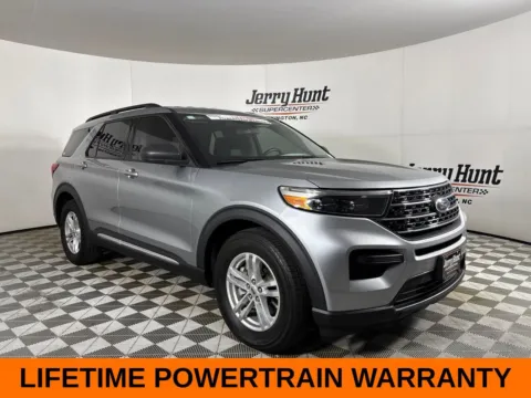 More photos of 2022 Ford Explorer XLT at Jerry Hunt Supercenter - Lexington, NC