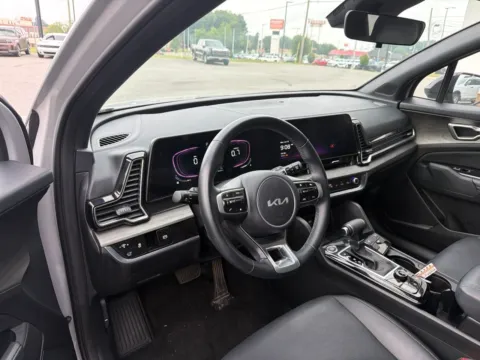 More photos of 2024 Kia Sportage X-Line at Jerry Hunt Supercenter - Lexington, NC