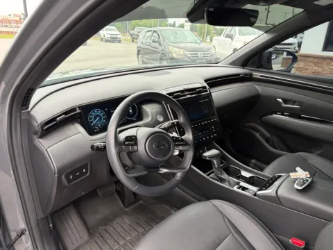 More photos of 2024 Hyundai Santa Cruz Limited at Jerry Hunt Supercenter - Lexington, NC