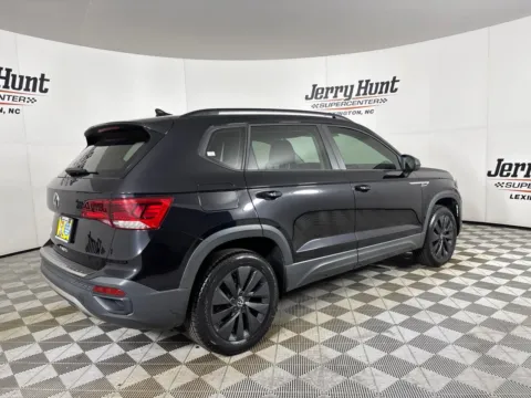 More photos of 2023 Volkswagen Taos 1.5T S at Jerry Hunt Supercenter - Lexington, NC