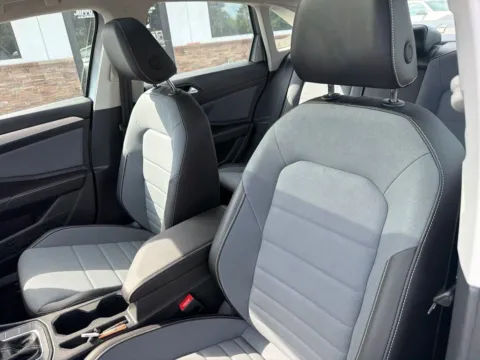 Another view of 2025 Volkswagen Jetta 1.5T SE for sale in Lexington, NC at Jerry Hunt Supercenter - Lexington