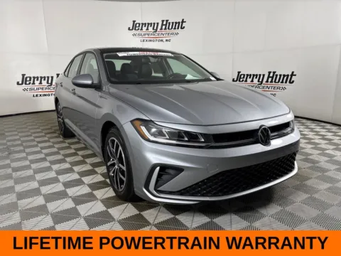 More photos of 2025 Volkswagen Jetta 1.5T SE at Jerry Hunt Supercenter - Lexington, NC