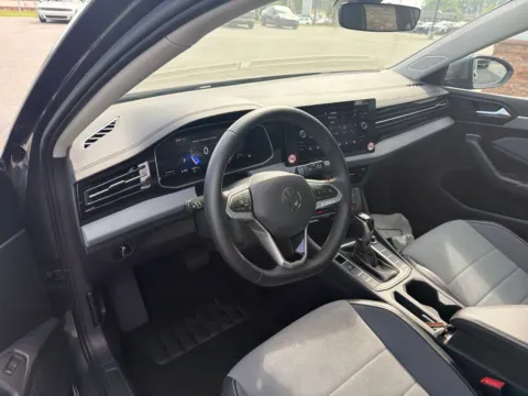 More photos of 2026 Volkswagen Jetta 1.5T SE at Jerry Hunt Supercenter - Lexington, NC