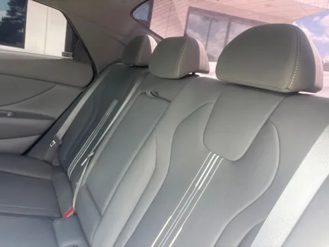 More photos of 2025 Hyundai Elantra SEL Convenience at Jerry Hunt Supercenter - Lexington, NC